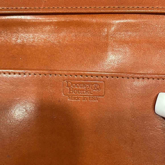 Vintage Dooney & Burke checkbook holder - Picture 4 of 4